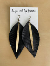 Load image into Gallery viewer, Black Raven Collection