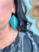 Load image into Gallery viewer, Classic Teal Raven Collection